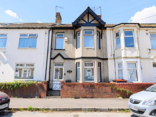 House for sale in Pillgwenlly, Wales