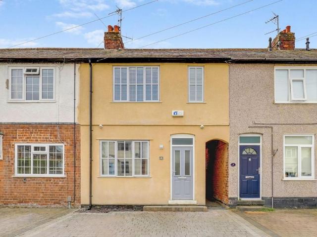 House for sale in Barton In Fabis, East Midlands