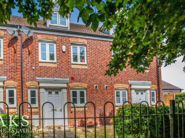 House for sale in Egginton, East Midlands