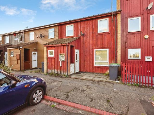 House for sale in Ortongate Centre, Peterborough