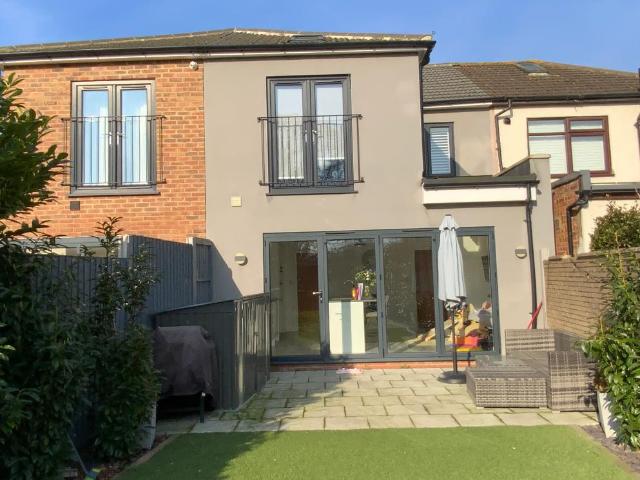 House for sale in Elm Park, Greater London