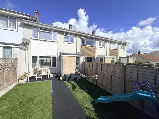 House for sale in Helston, Cornwall