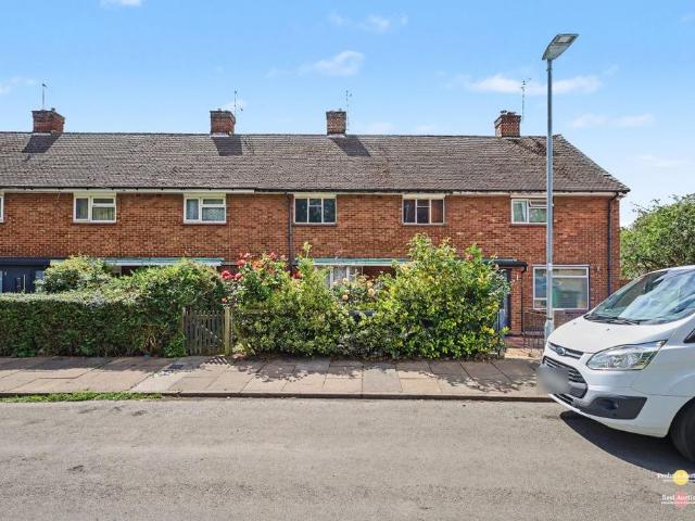 House for sale in Woodside, North Watford