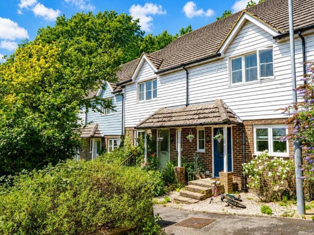 House for sale in Silverhill Park, Guestling Green