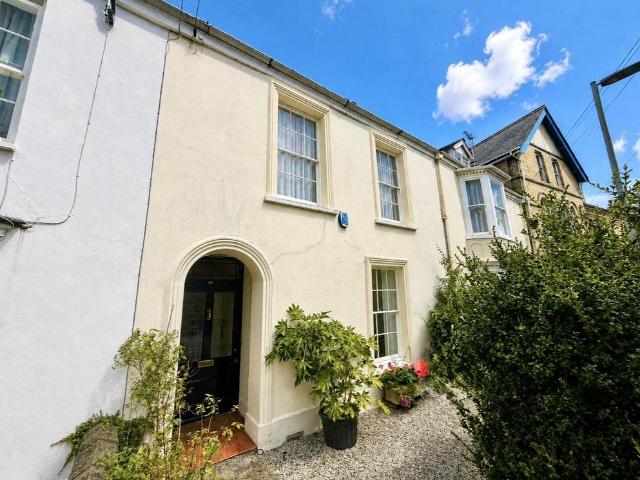 House for sale in Fort Hill, North Devon