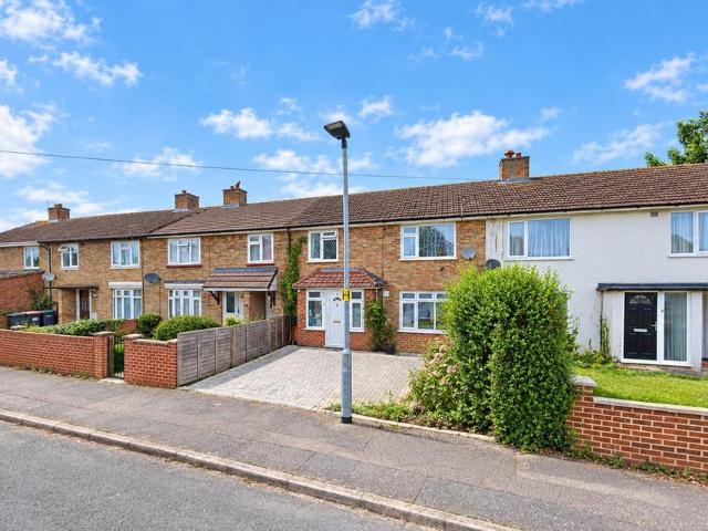House for sale in Newnham, Bedford