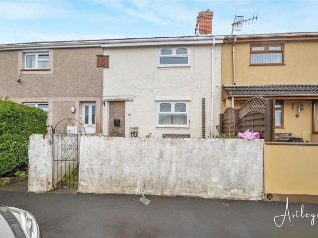 House for sale in Nangreaves, Wales