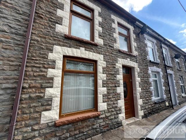 House for sale in Ystrad, Gelli