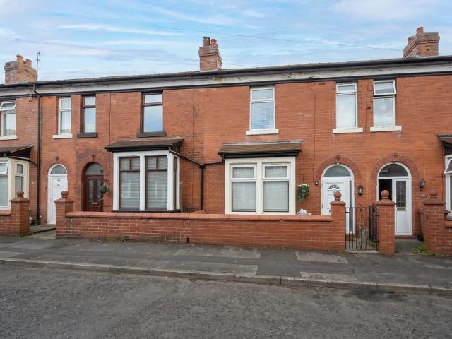 House for sale in Cowling, Andertons Mill