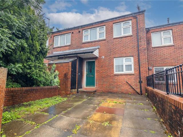 House for sale in Shaw and Crompton, Pendock