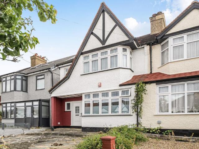 House for sale in London Borough of Croydon, Norbury