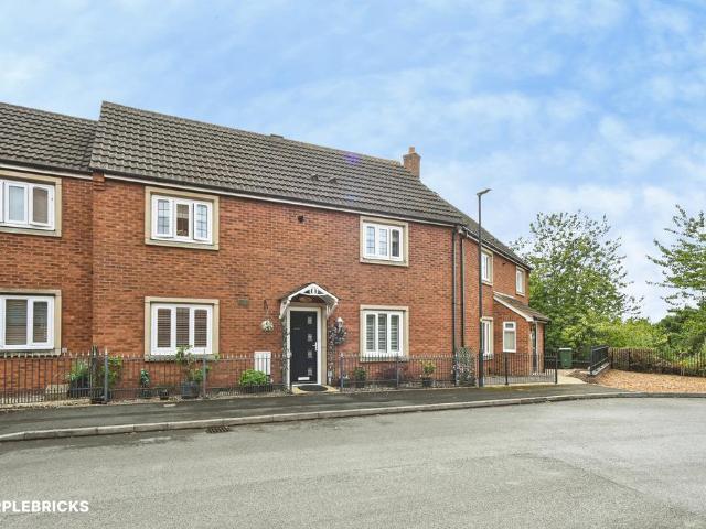House for sale in Abbey Meads, Blunsdon St Andrew