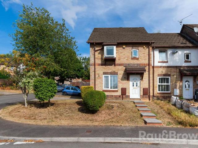 House for sale in Falcon Lodge, Wales