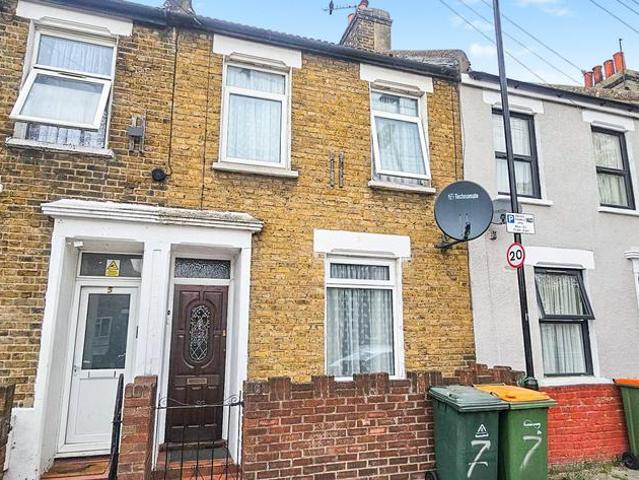 House for sale in Canning Town, Greater London