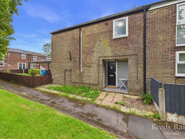 House for sale in The Brow, Halton
