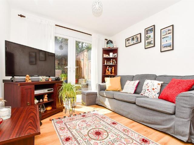 House for sale in Broadfield, Glynde