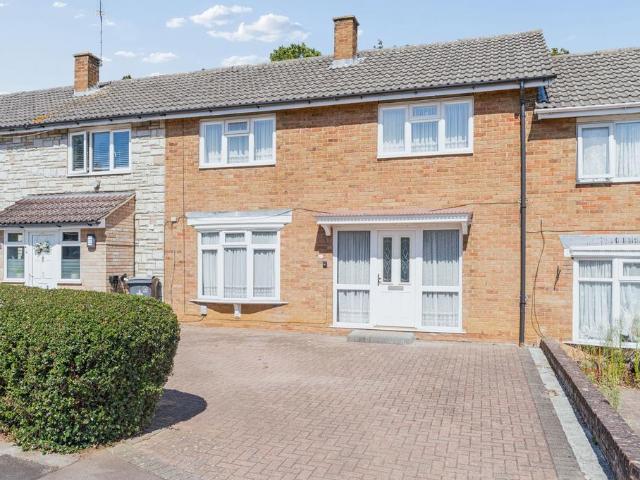House for sale in Broadwater, Shephall