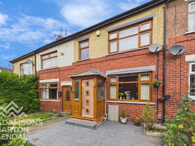 House for sale in Buckley, Burnedge