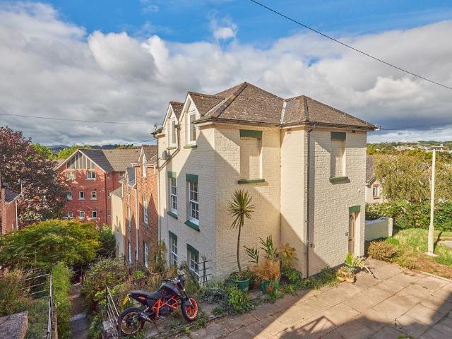 House for sale in St Thomas, Exeter