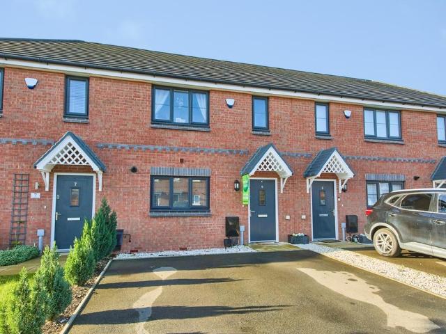 House for sale in Drakelow Park, South Derbyshire