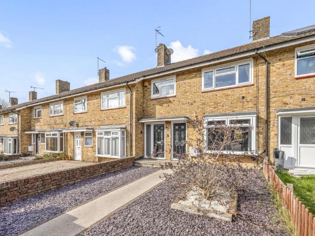 House for sale in Gossops Green, Crawley