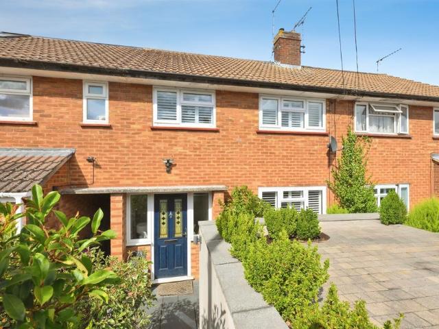 House for sale in Kings Hill, Colliers End