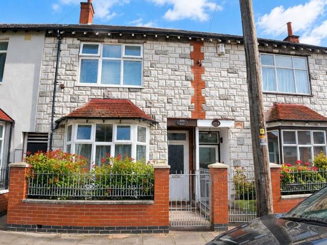 House for sale in Spinney Hills, Old Wharf