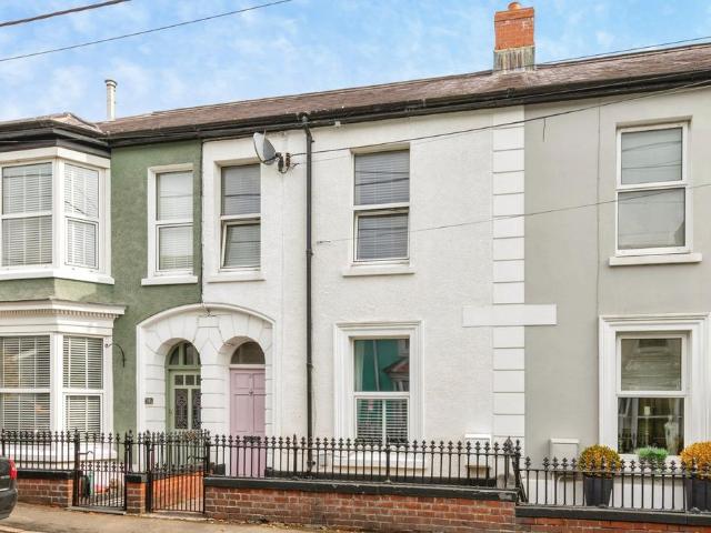 House for sale in Carmarthen, Wales