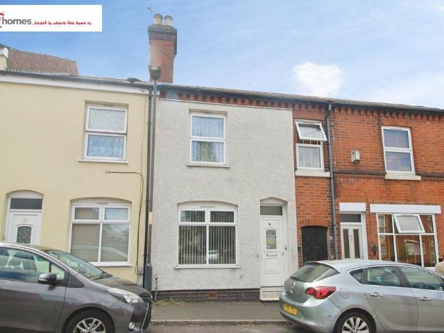 House for sale in New Mills, West Midlands
