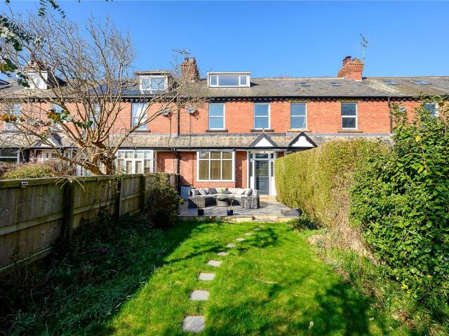 House for sale in Collingham, West Yorkshire