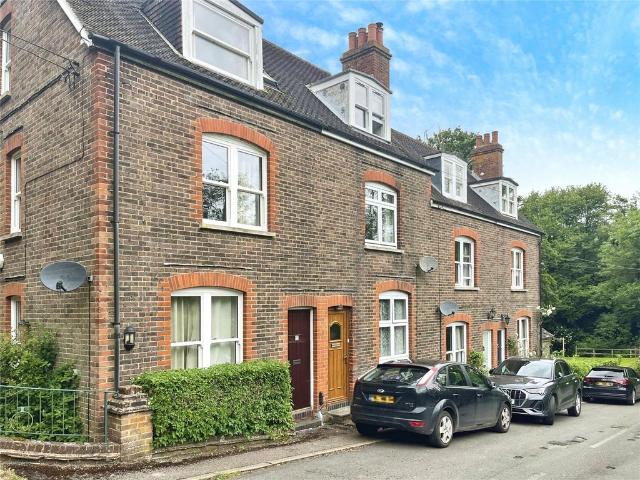 House for sale in Markbeech, The Butts