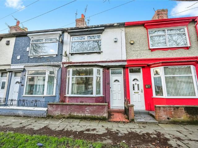 House for sale in Calderstones
