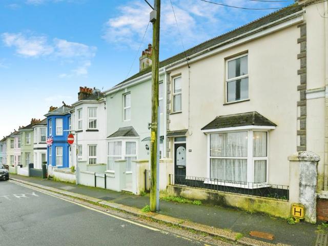 House for sale in Saltash, Cornwall