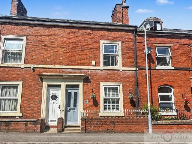 House for sale in Kingsley Moor, Staffordshire