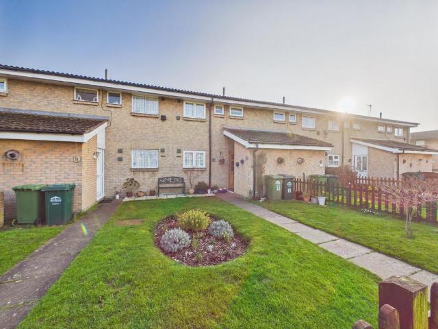 House for sale in Lower Halliford, Surrey