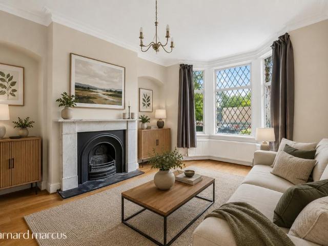 House for sale in London Borough of Croydon, Selhurst