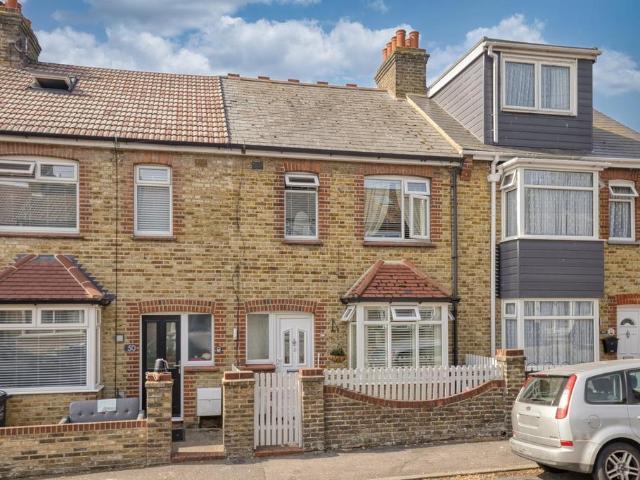 House for sale in East Cliff, Acol