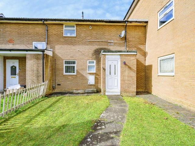 House for sale in Marsh Farm, Luton