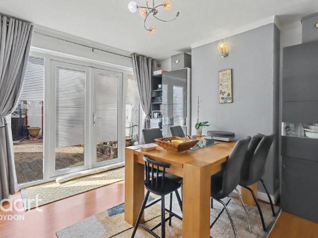 House for sale in London Borough of Croydon, Thornton Heath