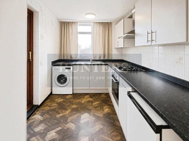 House for sale in Kenton, Greater London