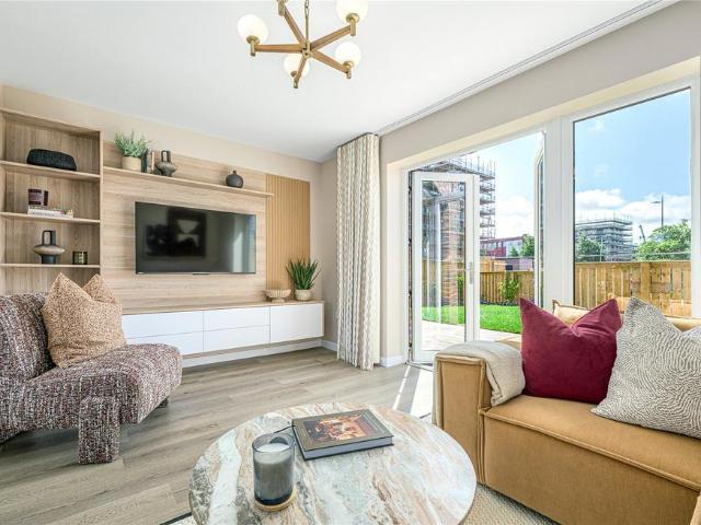 House for sale in Bridgeton, Scotland