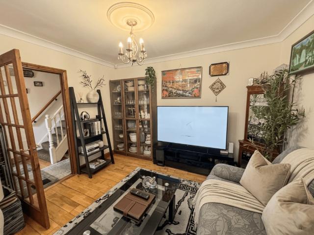 House for sale in Thames View, Greater London