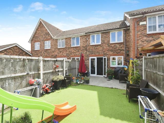 House for sale in Chipping Hill, Essex