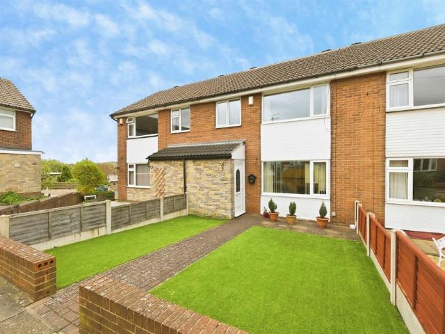 House for sale in Batley, West Yorkshire