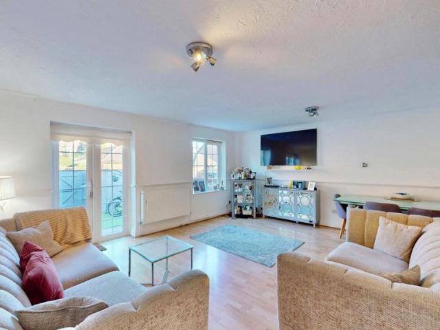 House for sale in Rotherhithe, Greater London