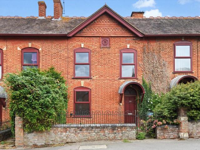 House for sale in Waddesdon, Buckinghamshire