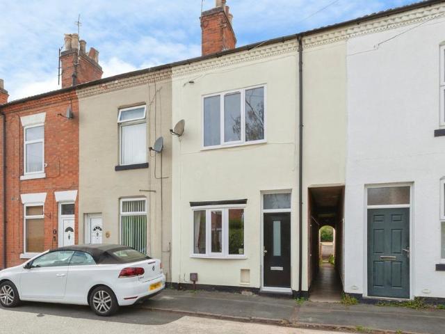 House for sale in Syston, Elmfield