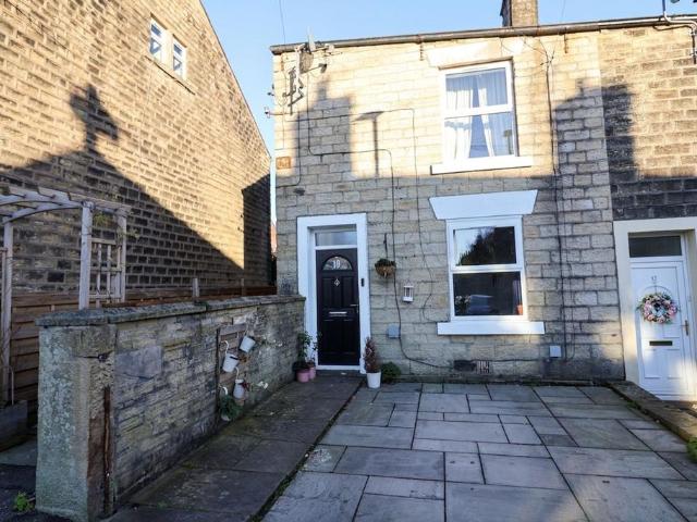 House for sale in Greenheys, Greater Manchester