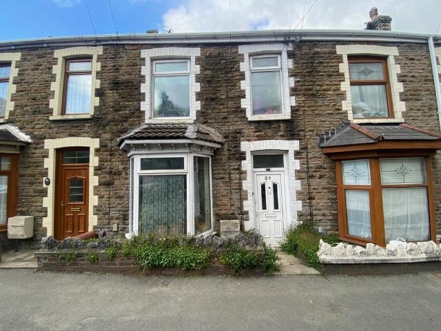 House for sale in Cimla, Neath