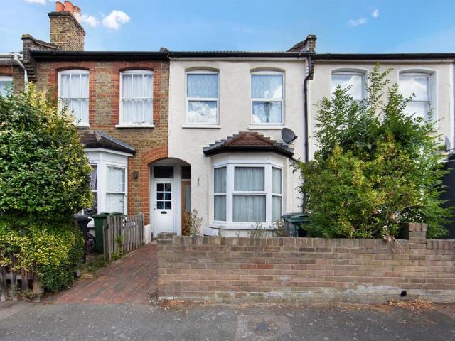 House for sale in London Borough of Lewisham, Greater London